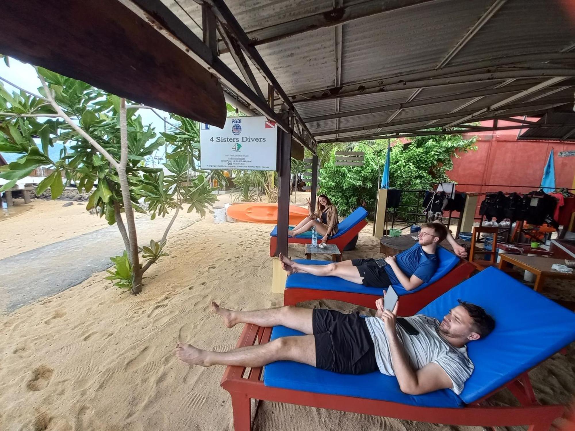 4 Sisters Divers บูนาแกน ภายนอก รูปภาพ