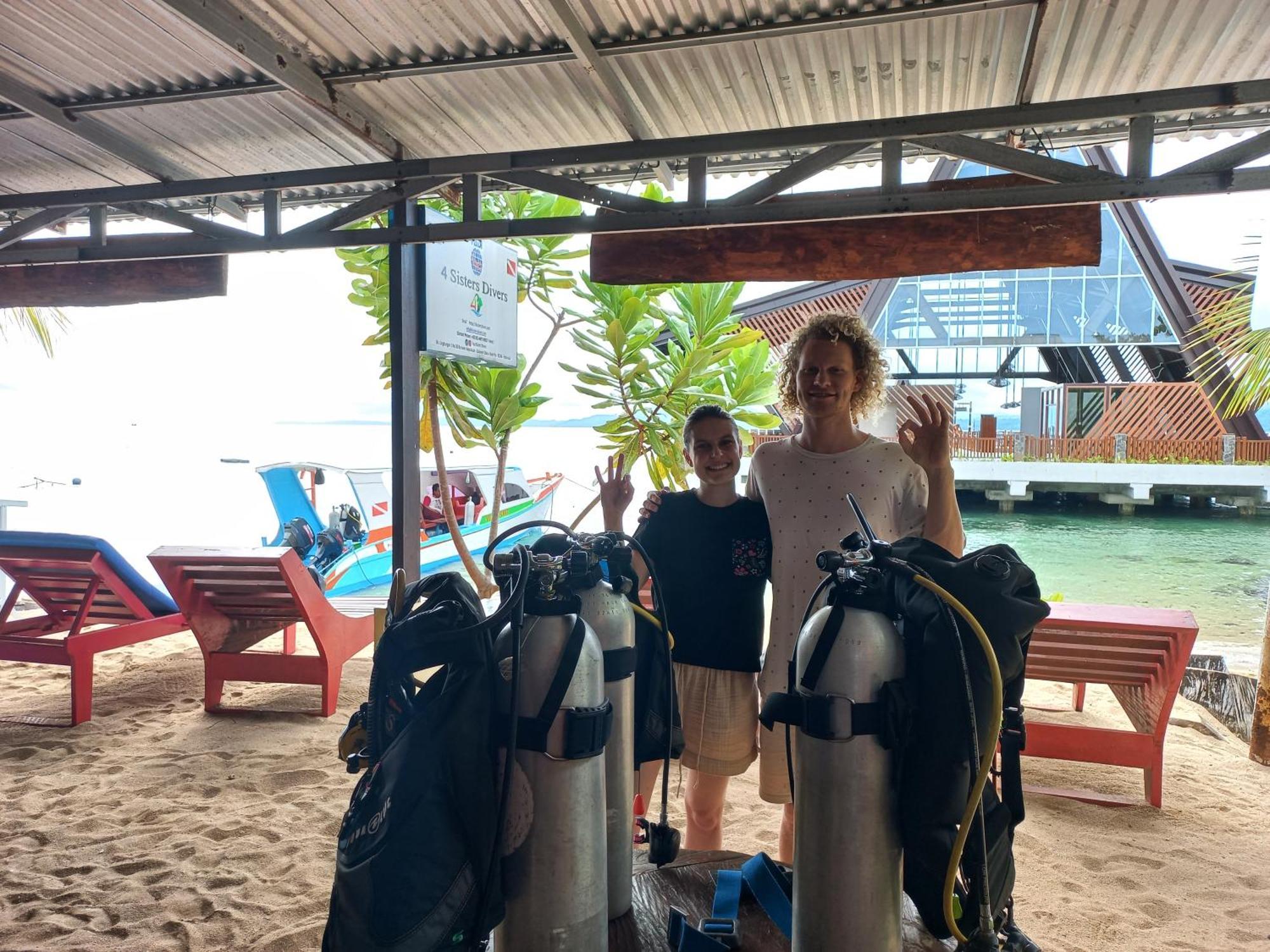 4 Sisters Divers บูนาแกน ภายนอก รูปภาพ