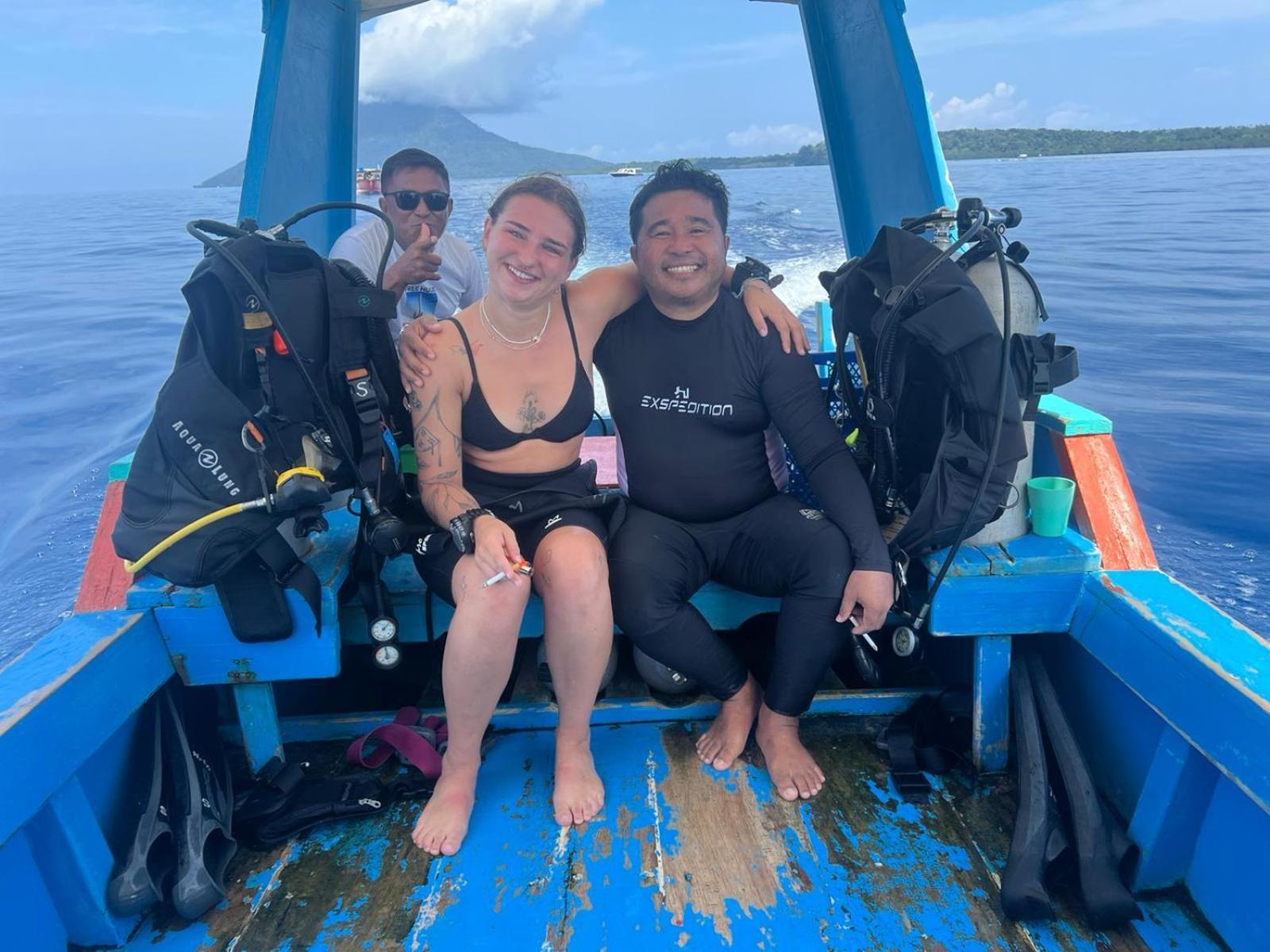 4 Sisters Divers บูนาแกน ภายนอก รูปภาพ